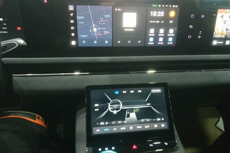 Used VOYAH PASSION 2023 Four-Wheel Drive Long-Range Version
