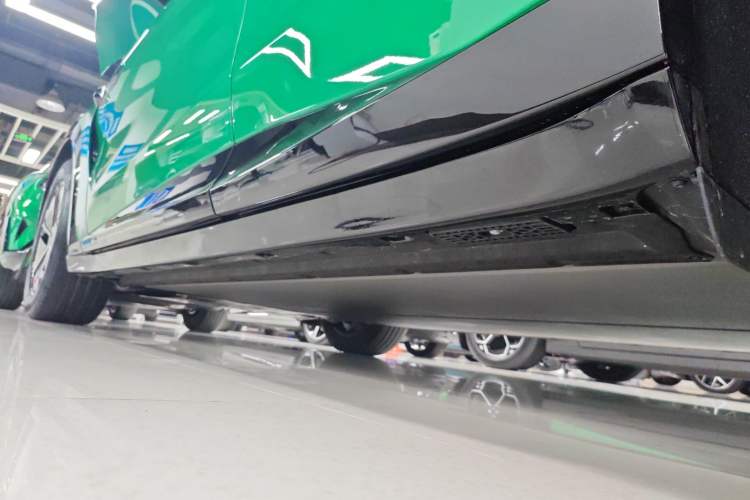 Used  YU7 2025 Ultra-Long Range All-Wheel Drive Pro Version
