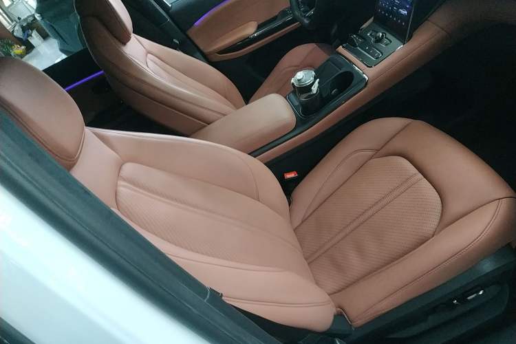 Used Nio EC6 2020 430 km Sport Version
