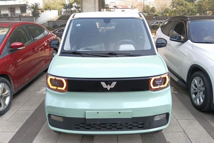 Used Wuling Hongguang MINIEV 2021 Macaron Premium Model – Lithium Iron Phosphate
