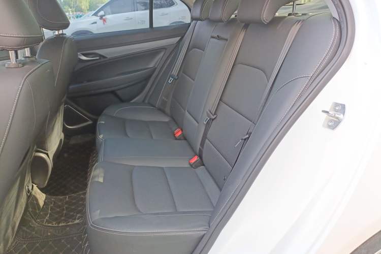 Used Geely Auto Emgrand 2021 UP 1.5L Manual Luxury Model
