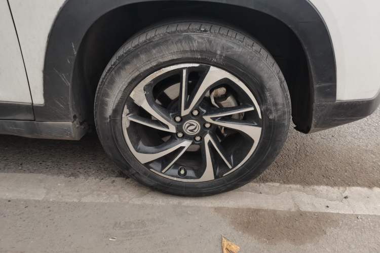 Used Dongfeng Fengon S560 2018 1.8L Manual Luxury 5-Seater China V Standard