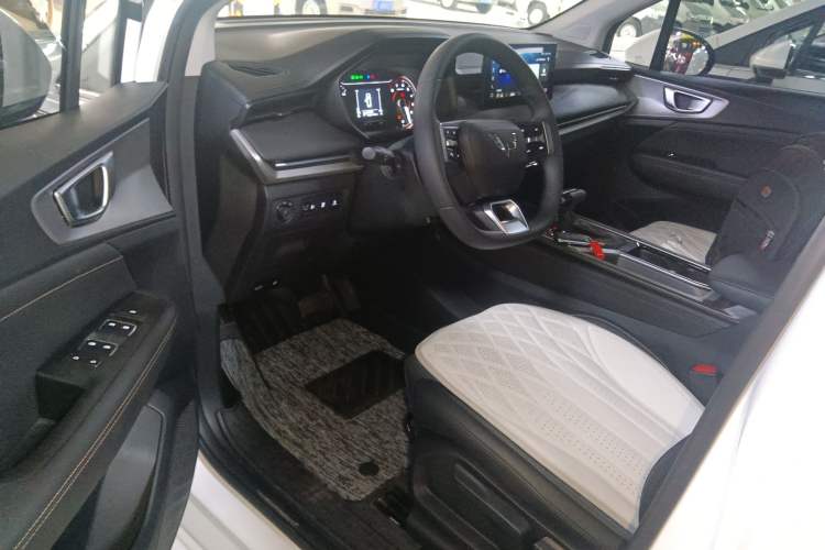 Used Wuling Jiachen 2022 1.5T CVT Smart Luxury Version