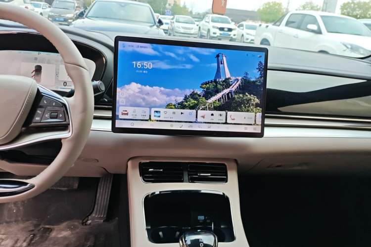 Used BYD Han 2024 DM-i Glory Edition 121KM Prestige Model
