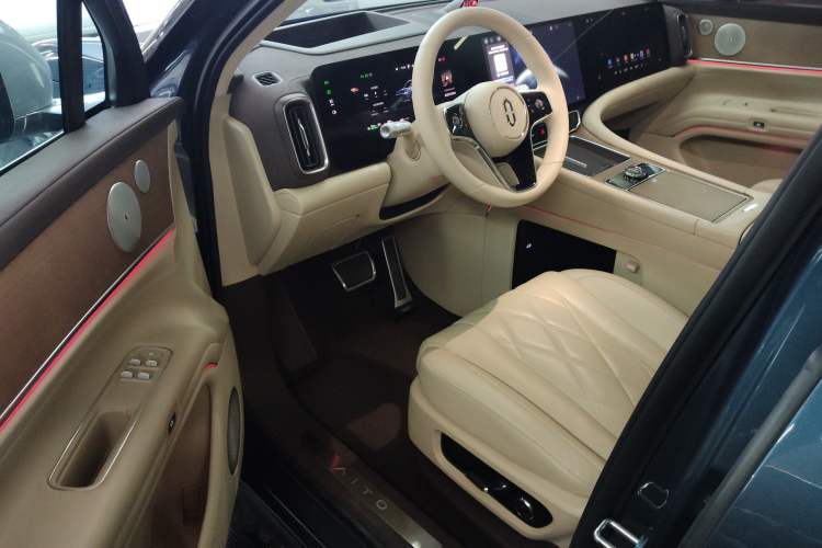 Used Hima AITO M9 2024 Range-Extended Ultra Version 52 kWh 6-Seater Model
