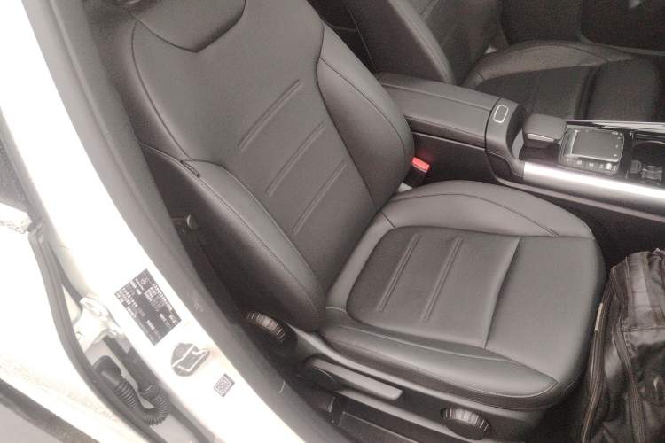 Used Mercedes-Benz GLA 2023 GLA 200
