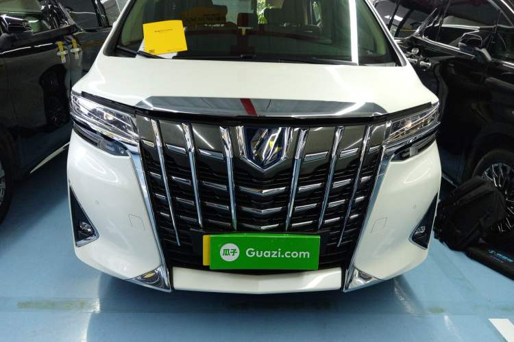 Used Toyota Alphard 2021 Dual-Engine 2.5L Prestige Edition
