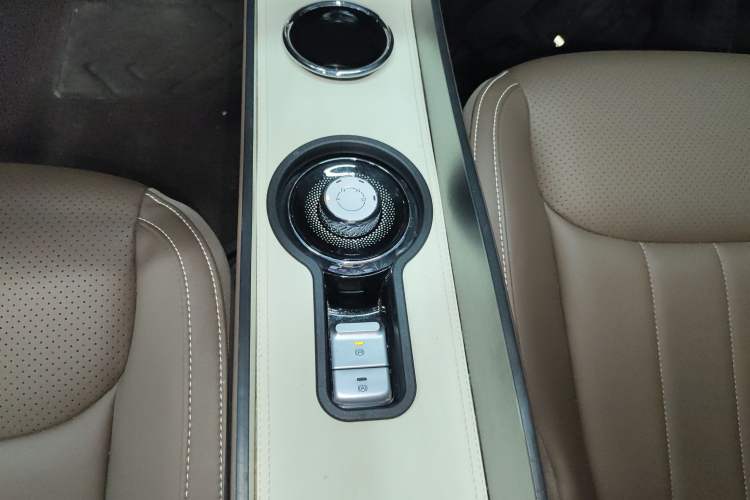 Used Wuling Bingo 2024 333 km Lingxi Connected Version