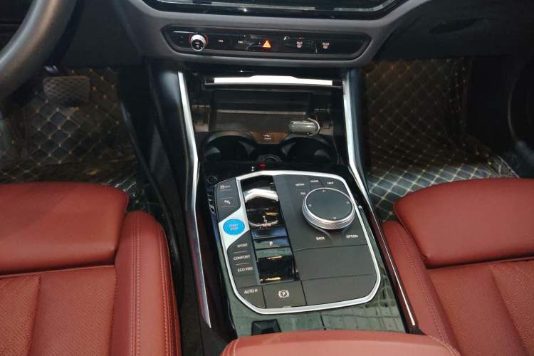 Used BMW i3 2022 eDrive 35 L
