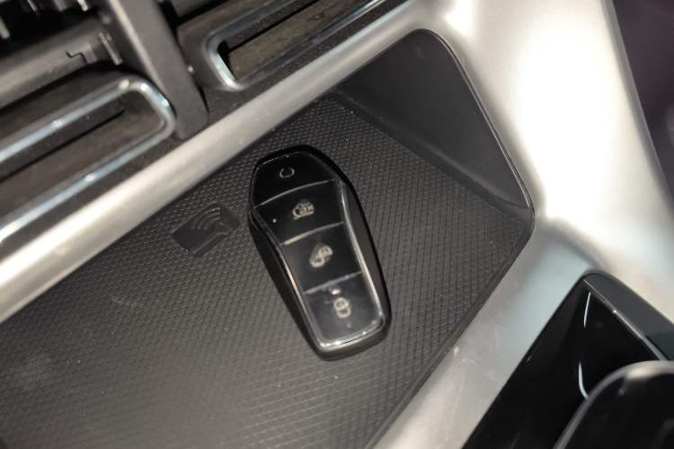 Used BYD Song Pro New Energy 2023 Champion Edition DM-i 110KM Beyond Model
