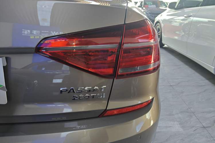 Used Volkswagen Passat 2016 280TSI DSG Prestige Edition
