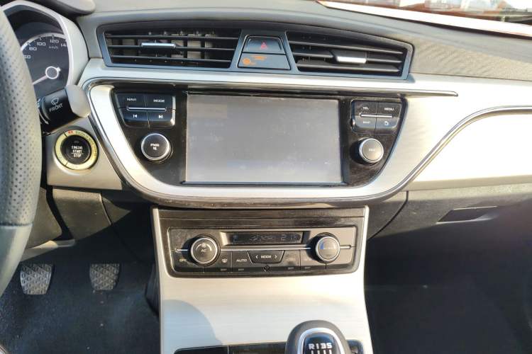 Used Geely Auto Emgrand GL 2017 1.8L Manual Elite Model