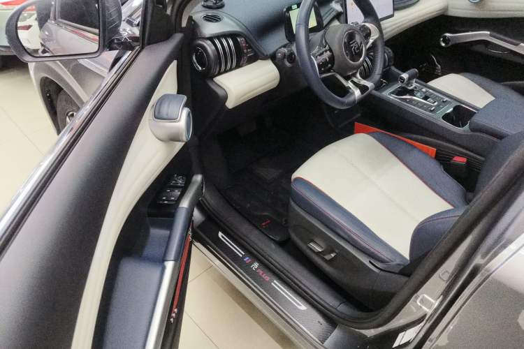 Used BYD Yuan PLUS 2022 430 km Luxury Version
