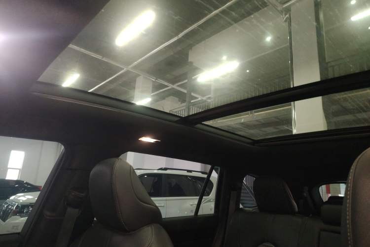 Used Toyota Crown Kluger 2021 2.5L HEV Four-Wheel Drive Luxury Edition
