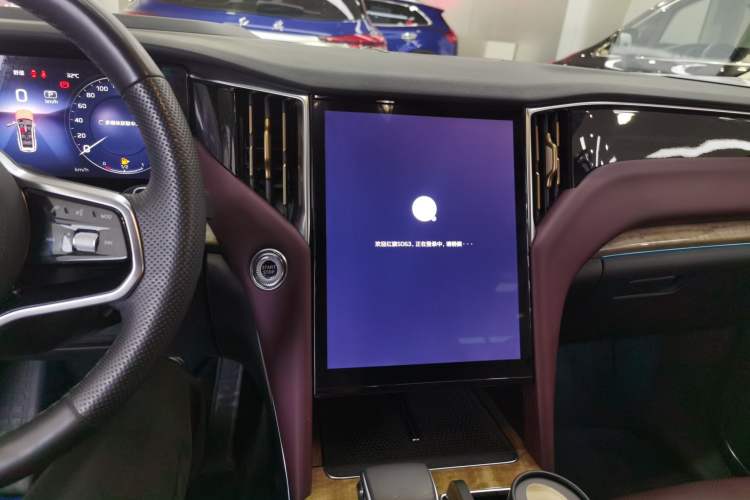 Used Hongqi HS7 2023 2.0T Automatic All-Wheel-Drive Flagship Edition Six Seats
