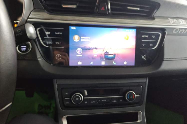 Used Geely Auto Emgrand 2019 Leading Edition 1.5L Manual Upward Asian Games Edition China VI
