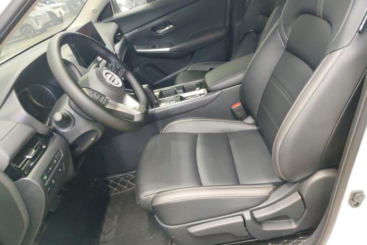 Used Nissan Sylphy 2023 Revised 1.6L CVT Enjoyment Edition