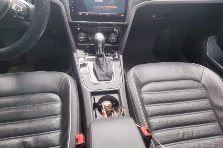 Used Volkswagen Lamando 2019 280TSI DSG Luxury Edition China VI Standard