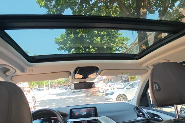 Used BMW iX3 2021 Updated Leading Edition
