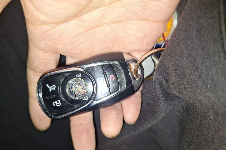 Used Buick Enclave 2022 652T 4x4 Prestige Flagship 7-Seater
