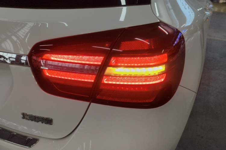 Used Mercedes-Benz GLA 2017 GLA 200 Fashion Model