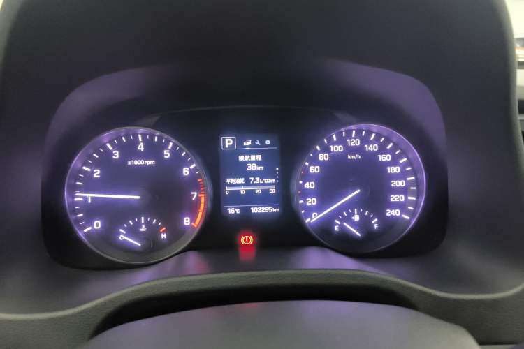 Used Hyundai Elantra 2016 1.6L Automatic ZhiXuan – Elite Version