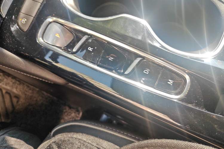 Used Buick Envision 2021 Encore Plus 652T Five-Seat Luxury Model
