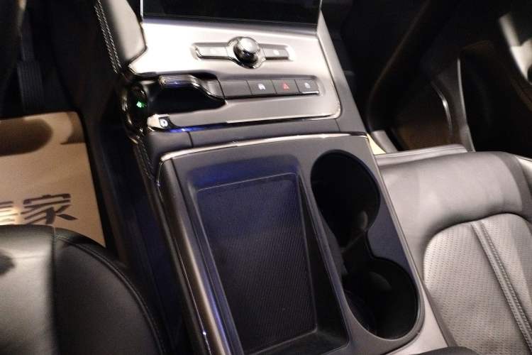 Used Nio ES6 2019 430KM First-Edition Commemorative Version
