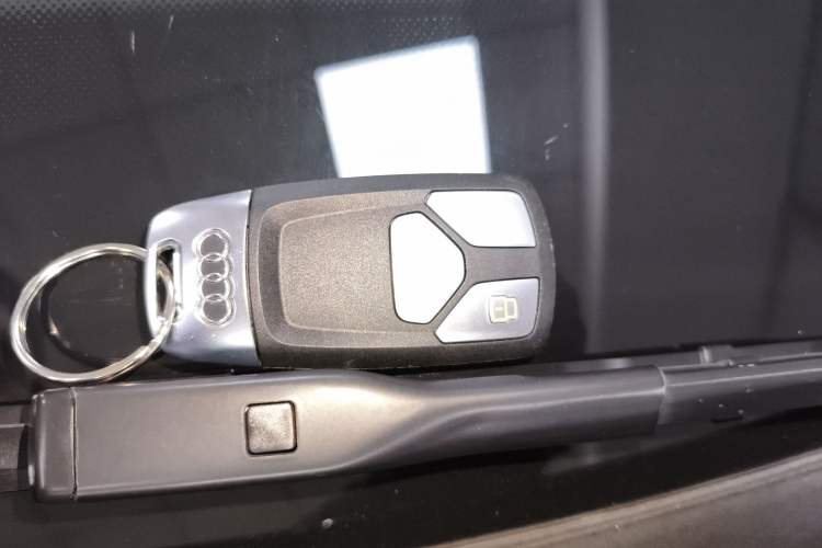 Used Audi Q5L 2022 40T Luxury Dynamic Model
