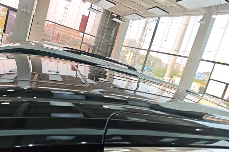 Used Toyota Granvia 2023 2.5L Hybrid Prestige PLUS Edition
