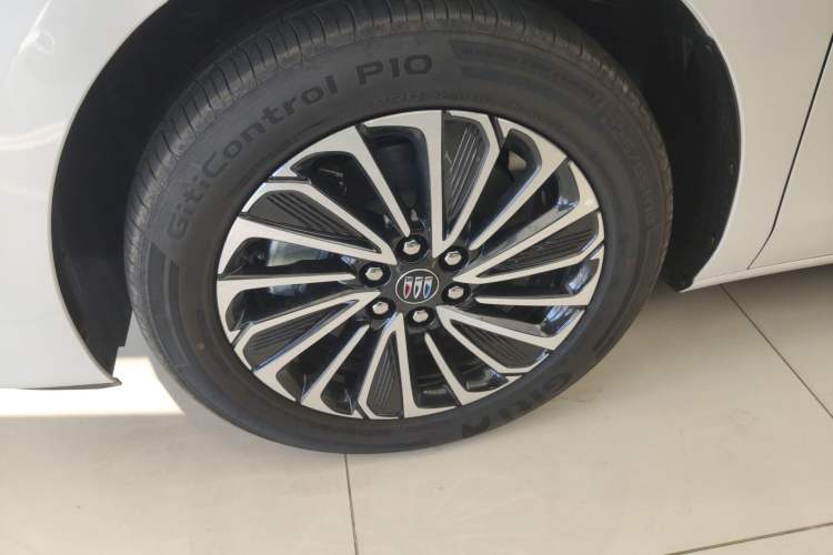 Used Buick GL8 New Energy 2025 Lu Shang Smart Enjoyment Edition 7-Seater