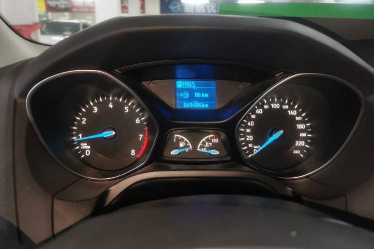 Used Ford Focus 2015 Hatchback 1.6L Automatic Fashion Edition