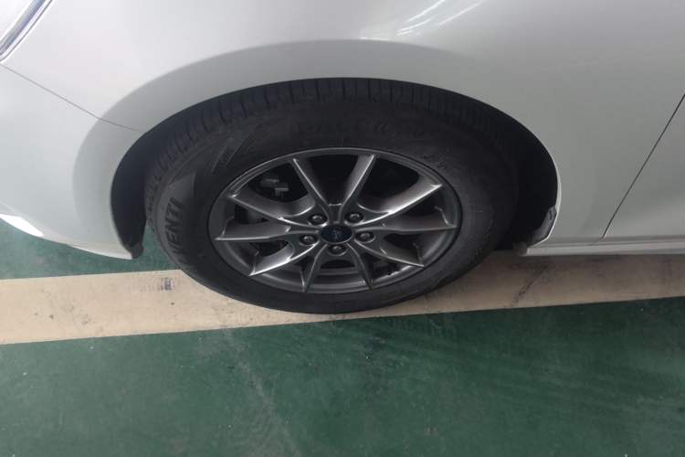 Used Ford Focus 2020 Hatchback 1.5L Automatic Sharp Edition
