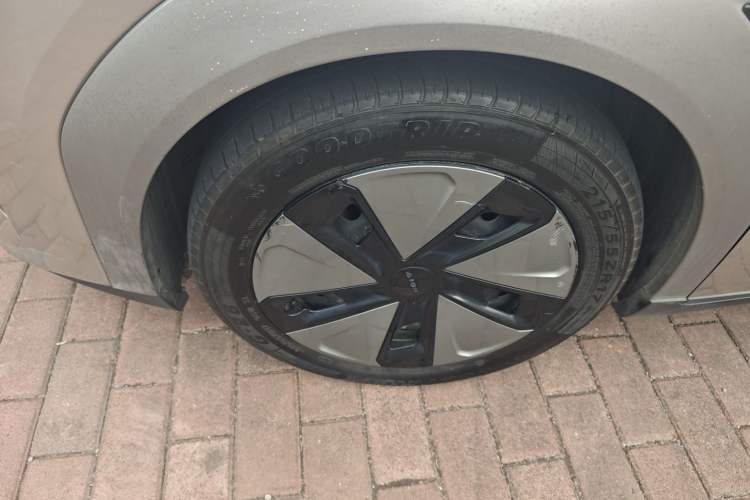 Used AION Y 2023 Plus 610 Enjoyment Edition Ternary Lithium
