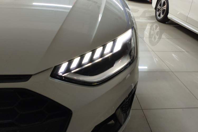 Used Audi A4L 2020 40 TFSI Fashion Dynamic Model
