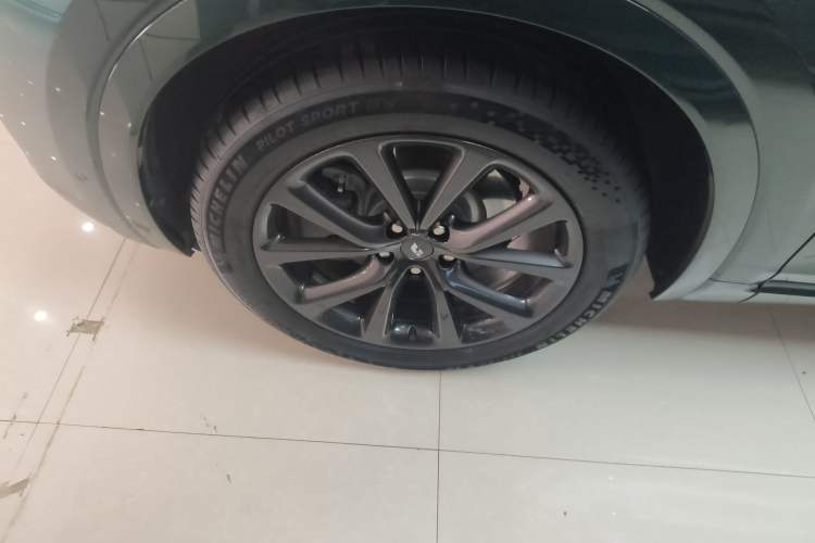 Used Li Auto ONE 2021 Extended-Range 6-Seater Version
