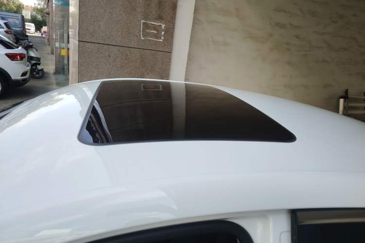 Used MG 5 2023 180 DVVT CVT Luxury Edition