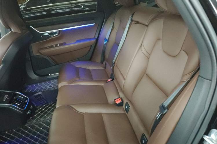 Used Volvo S90 2023 B5 Zhiyi Luxury Edition