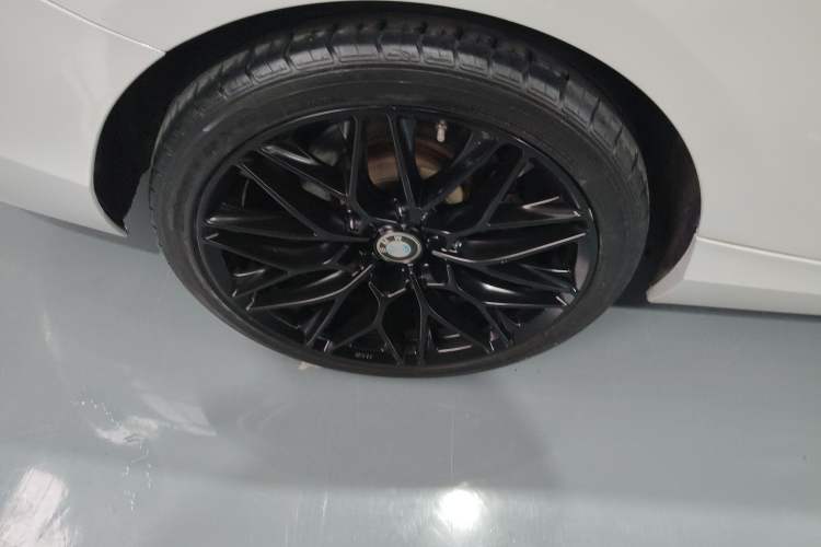 Used BMW 2 Series 2018 220i Convertible Coupe Sports Design Package