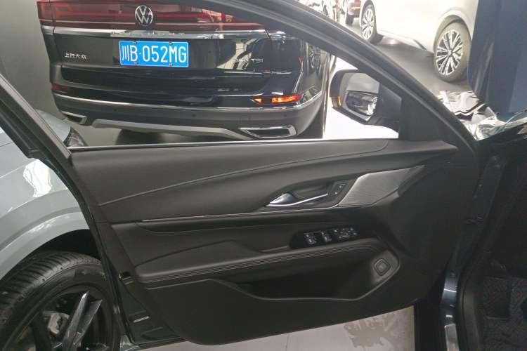 Used Cadillac CT4 2021 28T Luxury Version
