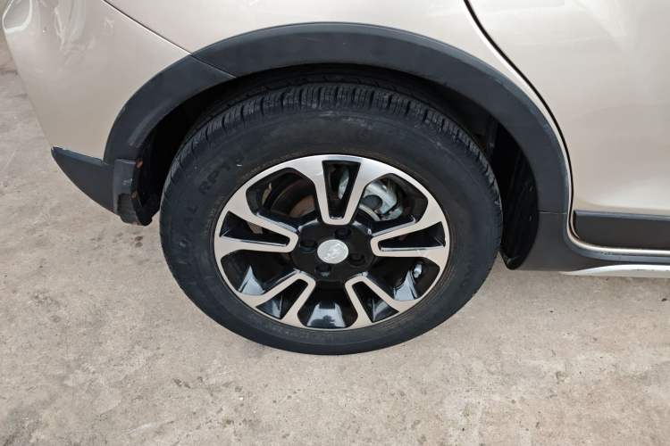 Used Geely Auto Vision X3 2017 1.5L Manual Elite Model