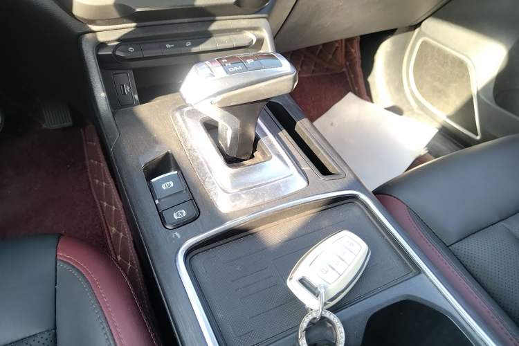 Used Haval H6 Coupe 2021 Smart Connect Version 1.5T Automatic Two-Wheel Drive Elite Model
