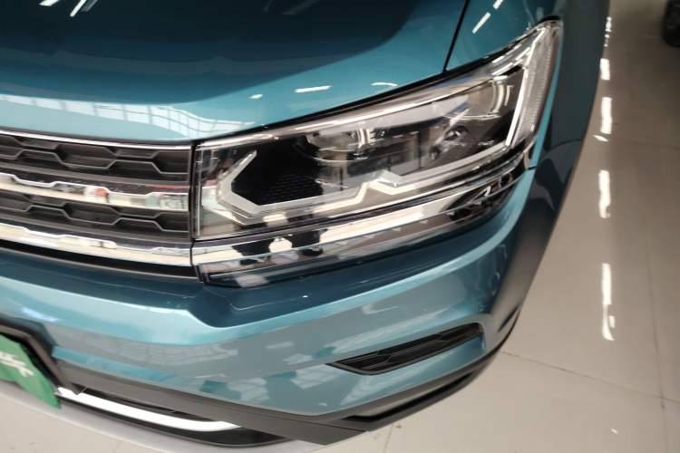 Used Volkswagen Tharu 2021 330TSI Four-Wheel Drive Luxury Edition
