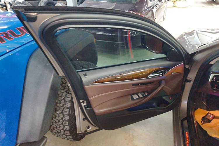 Used BMW 5 Series 2018 525Li Luxury Package