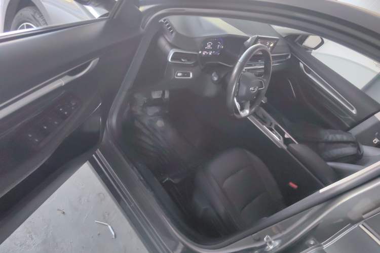 Used Geely Auto Emgrand 2022 4th Generation 1.5L CVT Luxury Model
