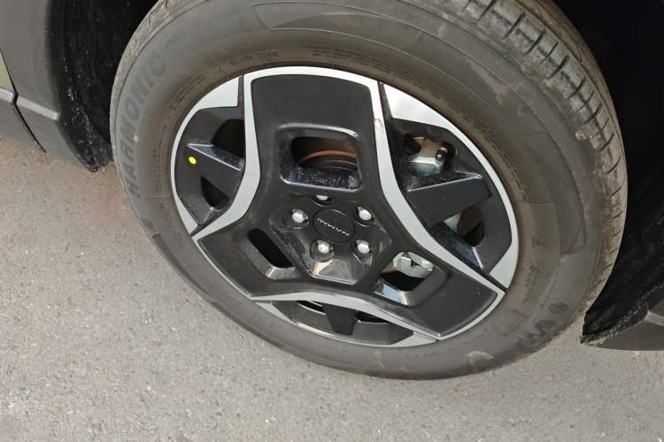 Used Dongfeng NAMMI 06 2025 401 Pro