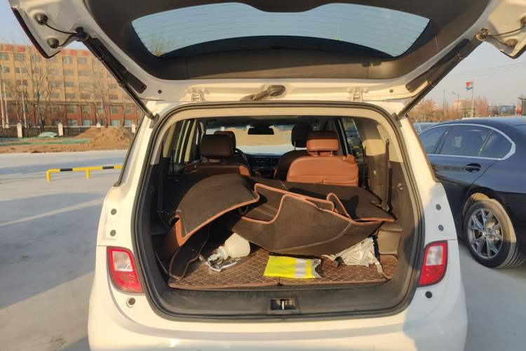 Used Buick GL6 2019 18T 6-Seater Connected Luxury Version China VI Standard
