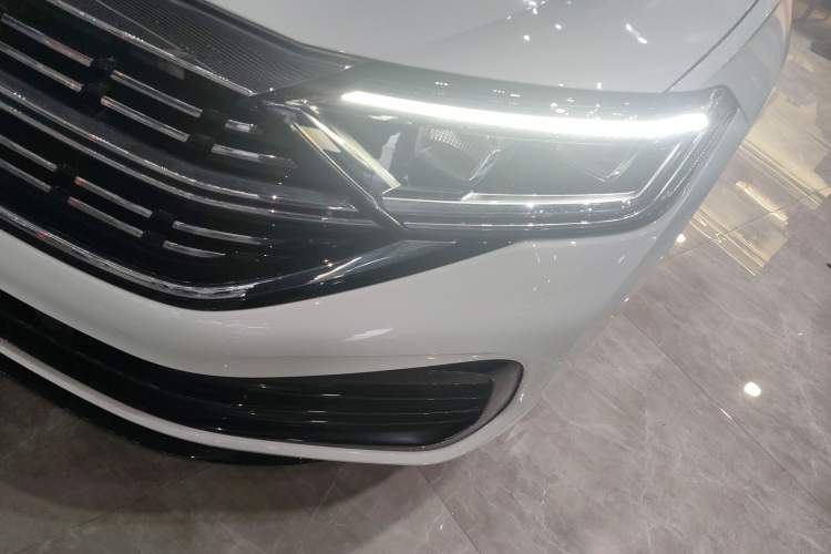 Used Volkswagen Sagitar 2023 300TSI DSG Excellence Edition