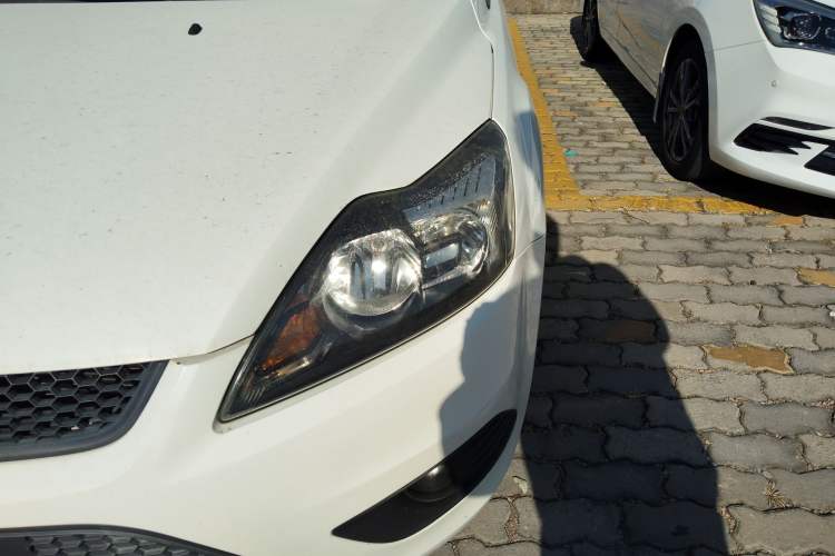 Used Ford Focus 2013 Hatchback Classic 1.8L Manual Base Model