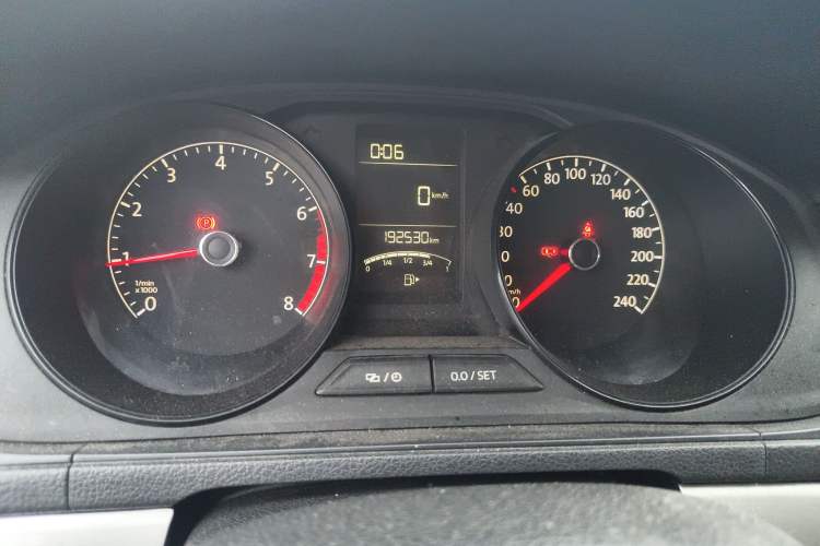 Used Volkswagen Lavida 2017 1.6L Manual Fashion Edition